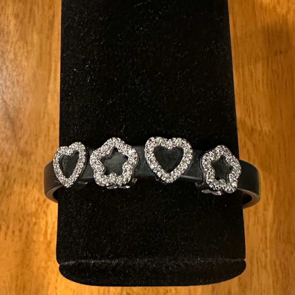 Black & 925 Silver Heart Bracelet. Rhinestone Studded. Silver Clasp. Beautiful